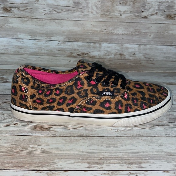 Vans Shoes - Vans off the wall Cheetah Print Shoes
